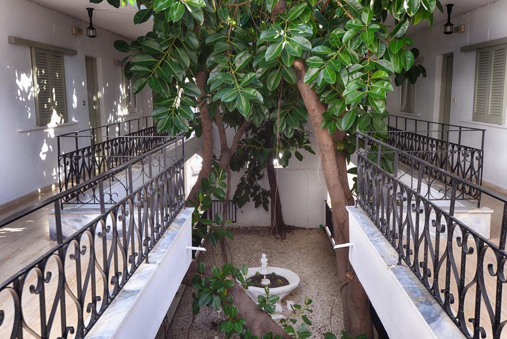 Filorian Hotel Apartments อาคาราวี ภายนอก รูปภาพ